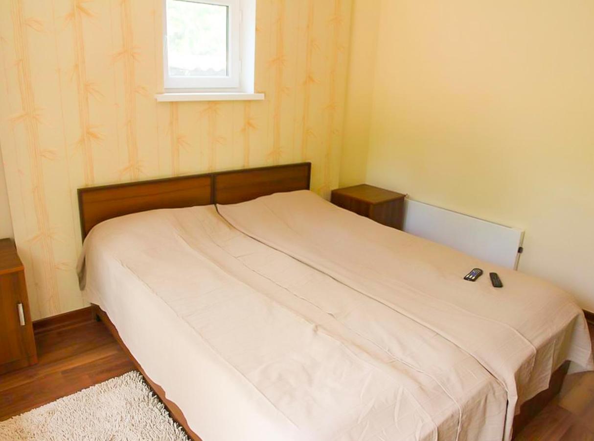 Guest House Leto Dolinka 외부 사진